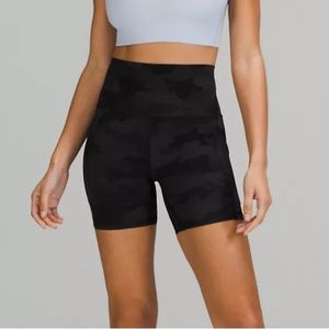 Lululemon 6” camo biker shorts